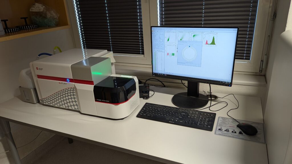 DxFLEX Flow Cytometer